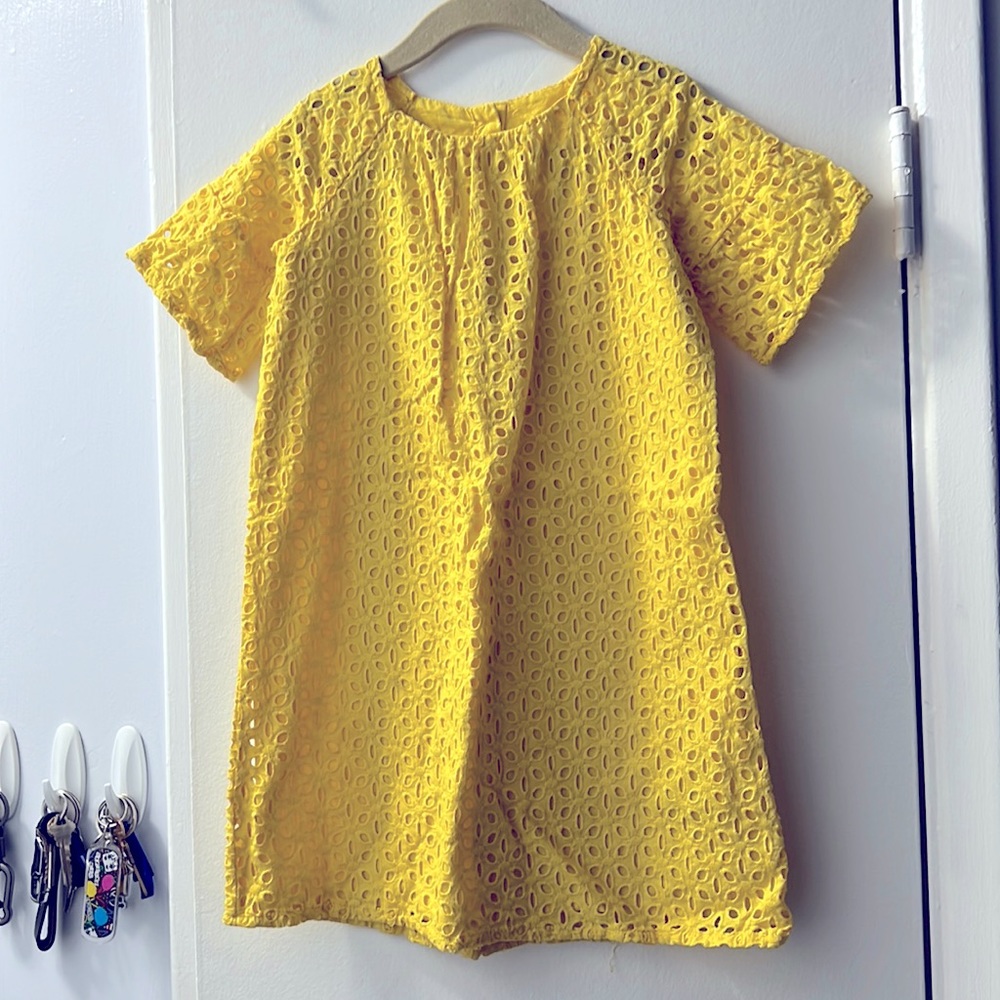Girls gap yellow floral cut out dress size 5-6